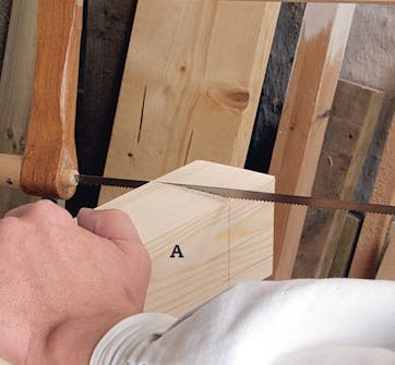 Glasstak: I enden på buen skjærer du ut tappen slik at den har en kant hele veien rundt. Glasstak: I enden på buen skjærer du ut tappen slik at den har en kant hele veien rundt.